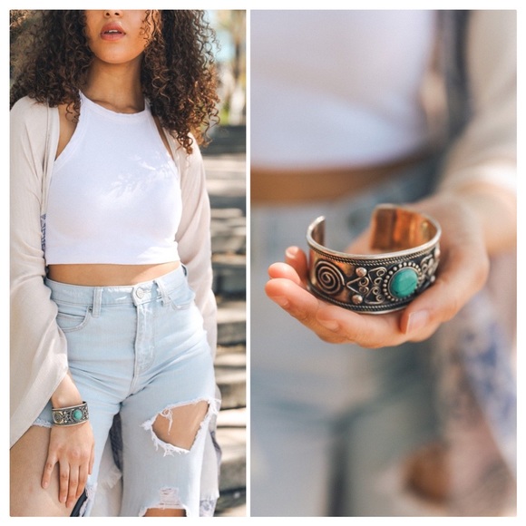 Bohemia Turquoise Stone Bangle Bracelet - Picture 3 of 8